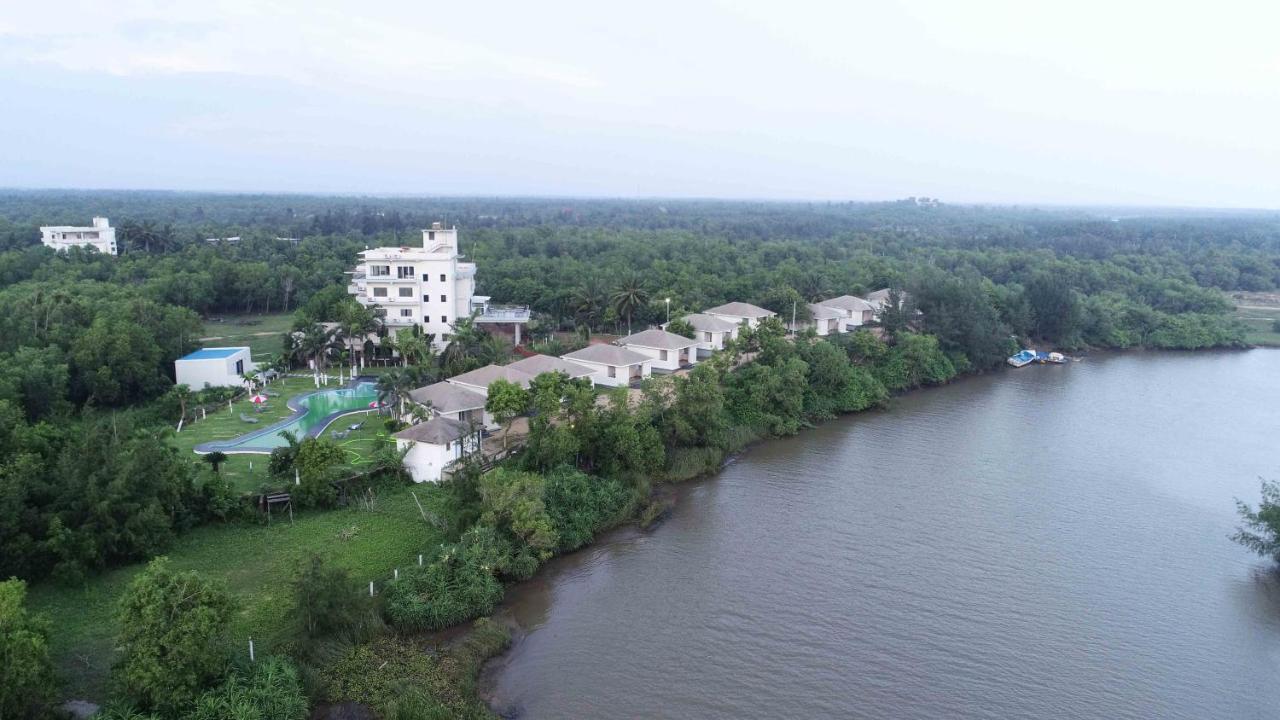 Samudra Resorts And Spa Puri Exterior photo